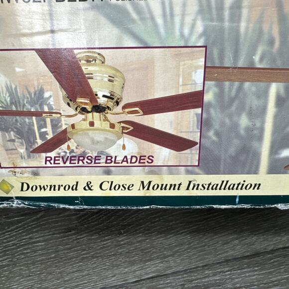 VTG Heritage 52”Ceiling Fan Polished Brass Finish Oak /Walnut Blades W/ Light - Picture 11 of 14